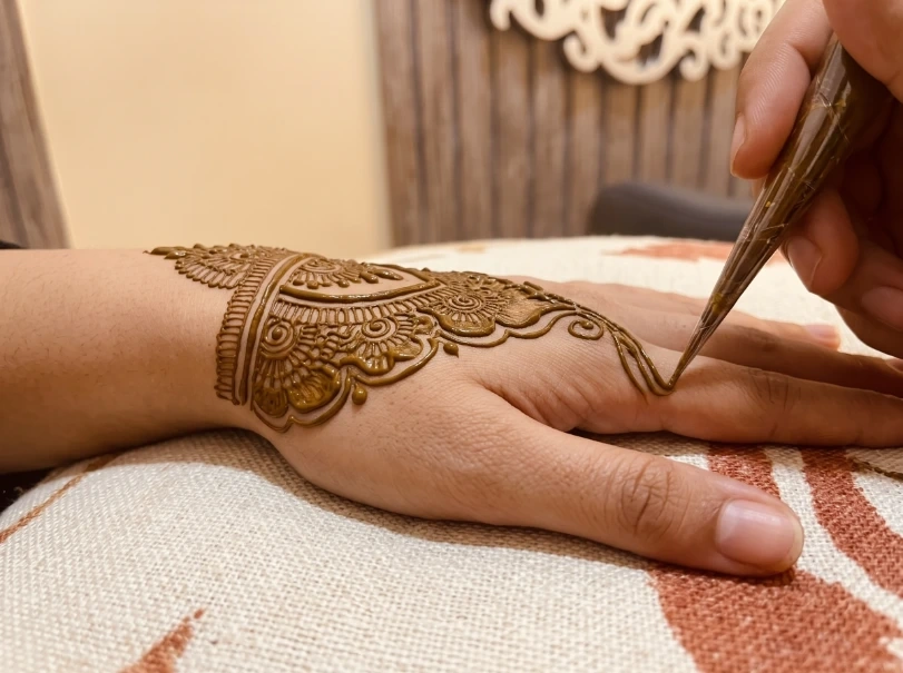 Home 4 Natural henna design at ladies salon in Qidfa, Fujairah